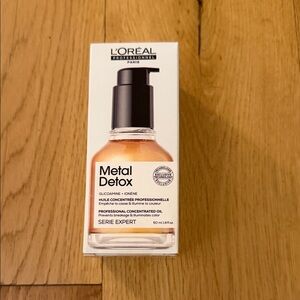 NEW L'Oreal Professionnel Metal Detox Concentrated Hair Oil 50 ml